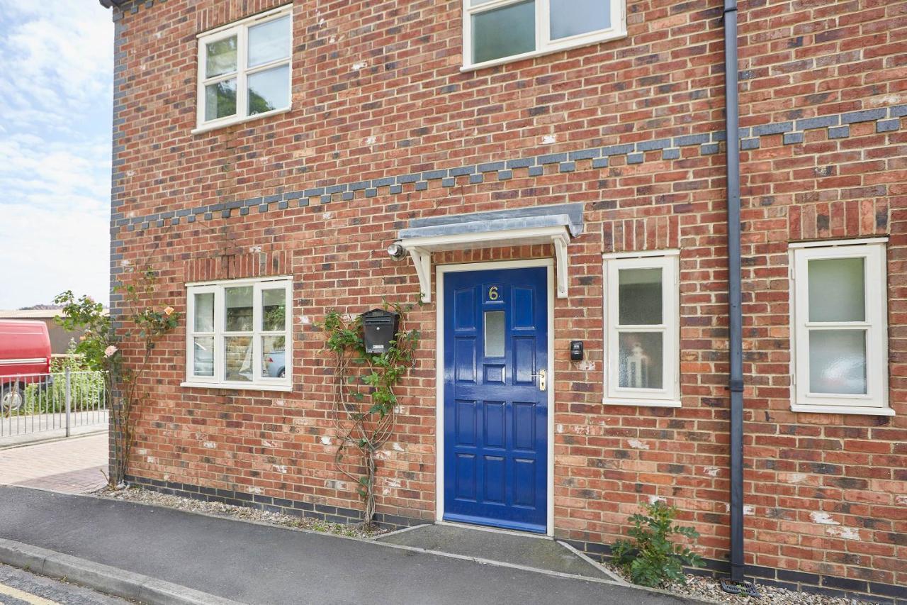 Host & Stay - The Railway Retreat Whitby Ngoại thất bức ảnh